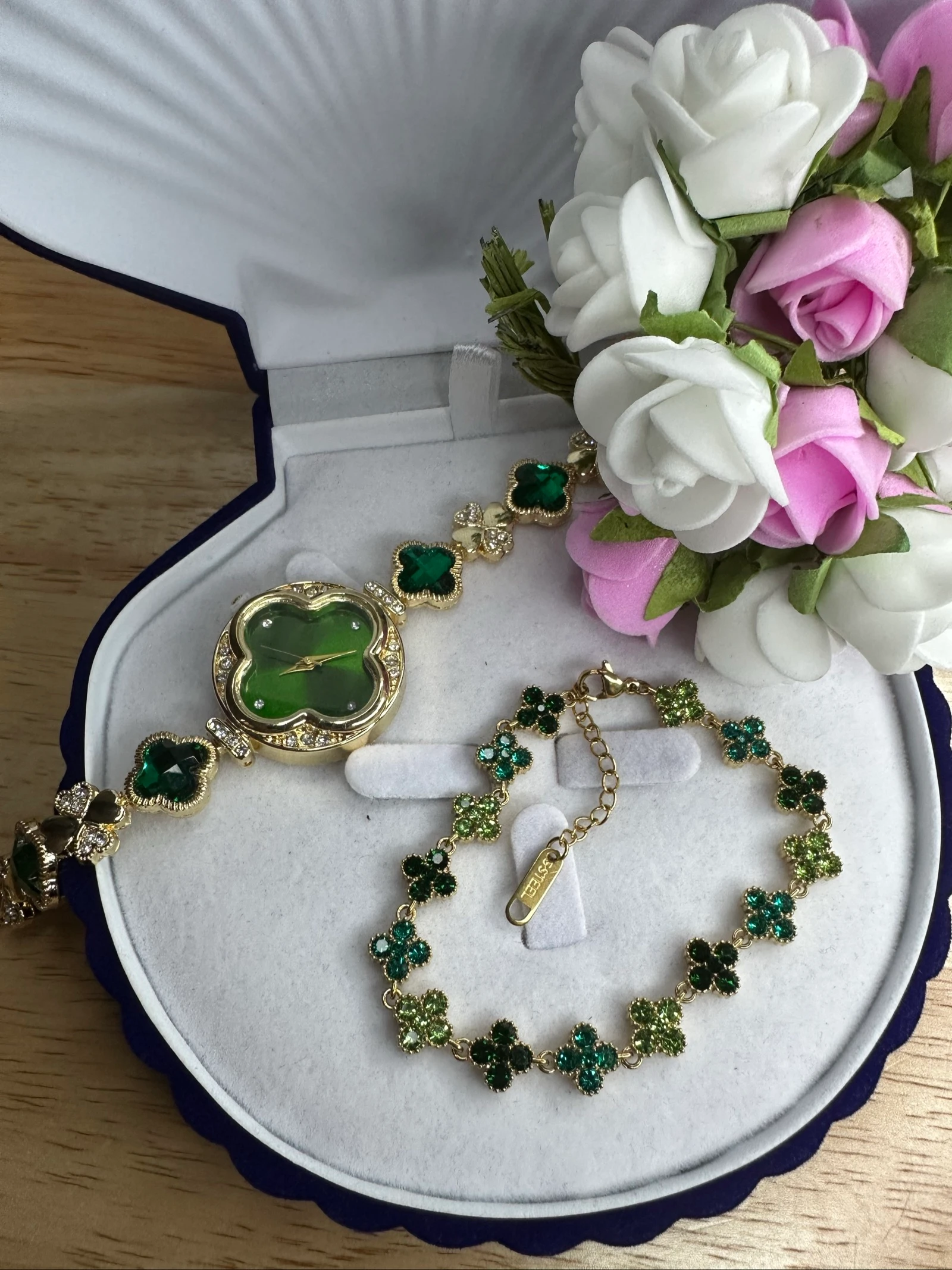 Quartz Watch & Emerald Green Clover Bracelet Set - 18K Gold Plated & Stainless Steel – photo 2